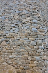 Mur de pierre sur l'île grande en Bretagne