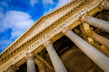 Pantheon, Rome, Italy  - 174882433