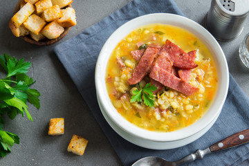 Split pea soup with ham