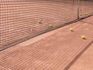 Tennis, tennis balls, court