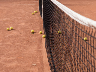 Tennis, tennis balls, court