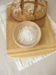 Roggenbrot und Roggenmehl