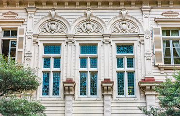 Fototapeta premium Antique style windows
