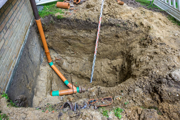 Construction site for the connection of a rainwater pipe