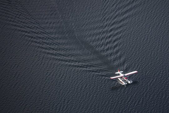 hydroplane on a lake