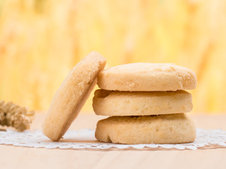 close up shot on cookie on wooden background