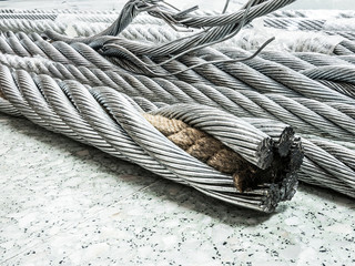 iron metal cable uses in the industrial construction