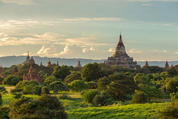 Beautiful sunrise over the ancient pagodas in Bagan, Myanmar