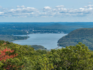 Panoramic view from Bear Mountain