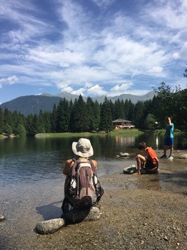 relax vacanza montagna distanziamento lago alpino montagne 