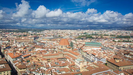 Fototapeta na wymiar Looking out over the lovely Florence skyline.