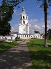 Road to the bell tower