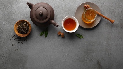 Tea, teapot and honey