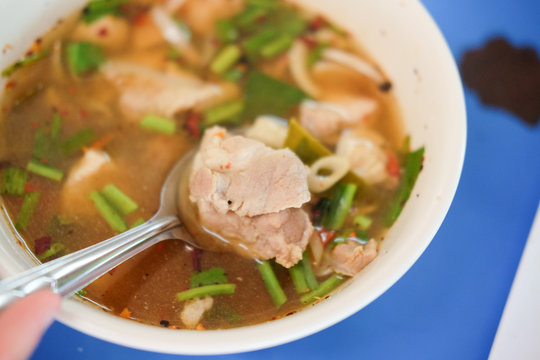 Pork bone hot and spicy soup