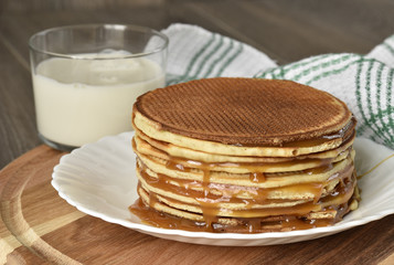 Stroopwafels or Dutch Waffles with caramel.