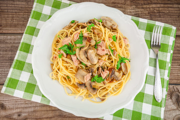 delicious pasta with tuna