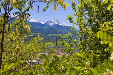 Südtirol- Impressionen, Schlanders, gesehen vom Höhenweg