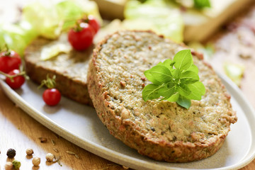 raw veggie burgers