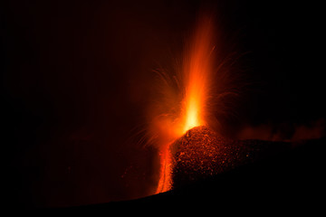 Eruzione del vulcano Etna 