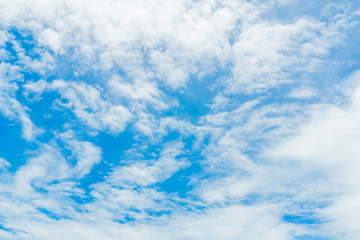 Obraz premium Blue sky background with cloudy.