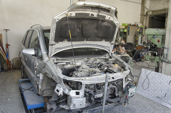 The deformed chassis of a incidented car