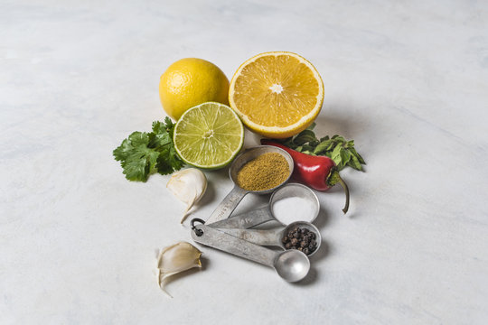 Ingredients to Cook Cuban Mojo