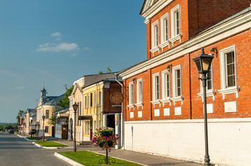 Fototapeta na wymiar Traditional houses on Ivan Lazhechnikov street in Kolomna, Russia