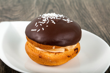 Bouchee cake