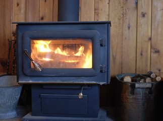 Crackling wood fire in a wood burning stove