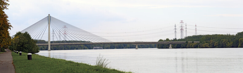 Obraz premium River Danube with cable-stayed bridge