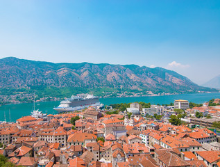 Fototapeta na wymiar Cruise ship in port of Kotor, Montenegro