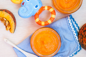 Organic pumpkin puree. Dietary dish. Baby food.