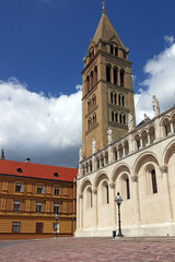 Fototapeta na wymiar the Cathedral of Pecs landmark