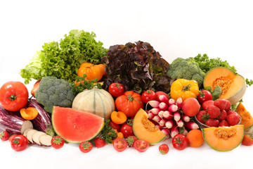 Fototapeta na wymiar assorted raw fruit and vegetable