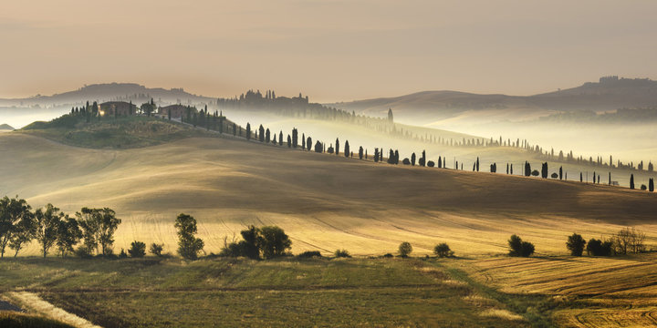 Italy, Tuscany, Siena district, Orcia Valley, Asciano