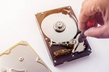 the autopsy of a hard disk