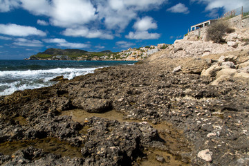 Fototapeta na wymiar Landschaft und Strand von Mallorca 