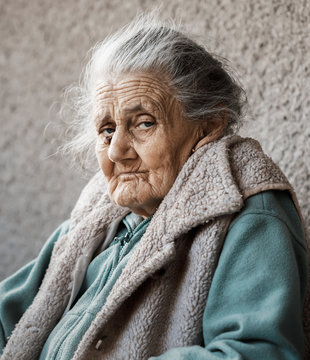 Very Old Woman" Images – Browse 187 Stock Photos, Vectors ...