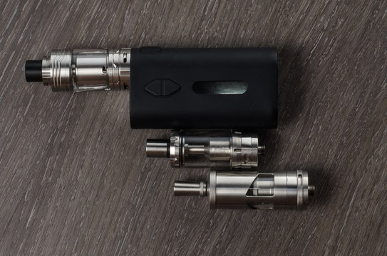 Adjustable electronic cigarette, Non carcinogenic alternative for smoking