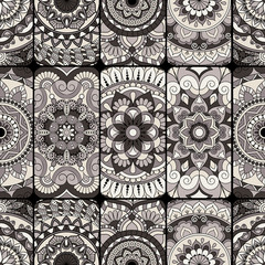 Seamless pattern tile with mandalas. Vintage decorative elements. Hand drawn background. Islam, Arabic, Indian, ottoman motifs. Perfect for printing on fabric or paper. - 175245804