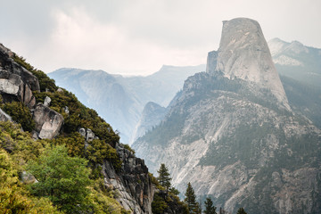 panoramic views of yosemite valley from glacier point overlook, california