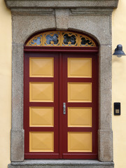 Schöne Eingangstür