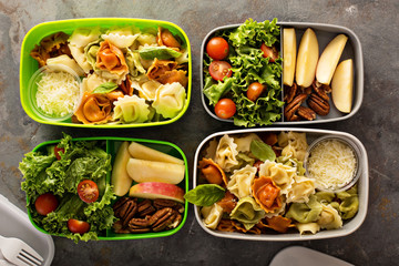 Lunch boxes with food ready to go