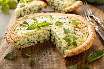 Spinach and herb Florentine quiche