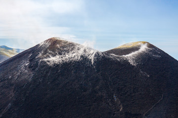 Cratere centrale del Vulcano Etna © Etna ·REC Attivo