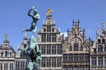 Papier Peint photo Anvers Anvers - Belgique - Statue de Silvius Brabo