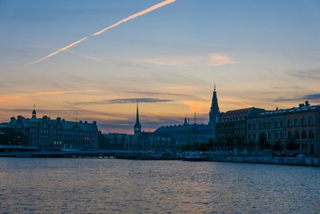 Obraz premium Urban cityscape of Copenhagen, silhouette of downtown at sunset