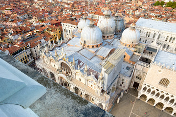 Obraz premium Aerial view of St Mark's Basilica in Venice, Italy
