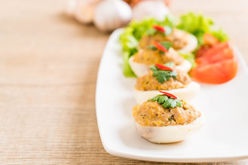 boiled egg with minced pork