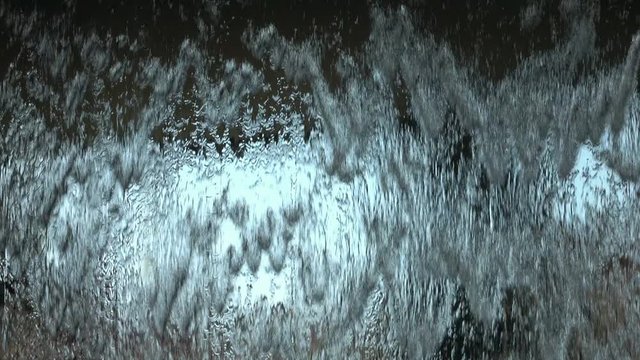 High quality loopable video of water drops in 4k